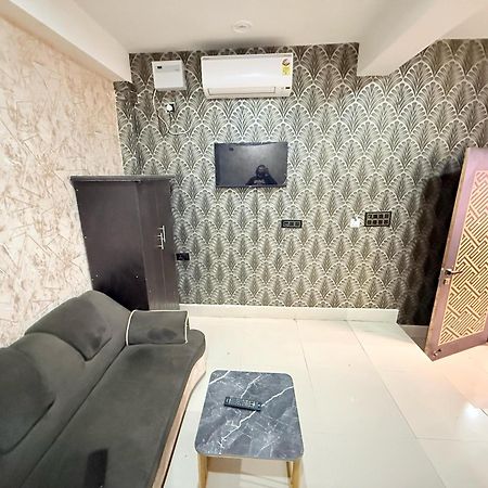 Hotel Faarmsi Danapur Екстериор снимка